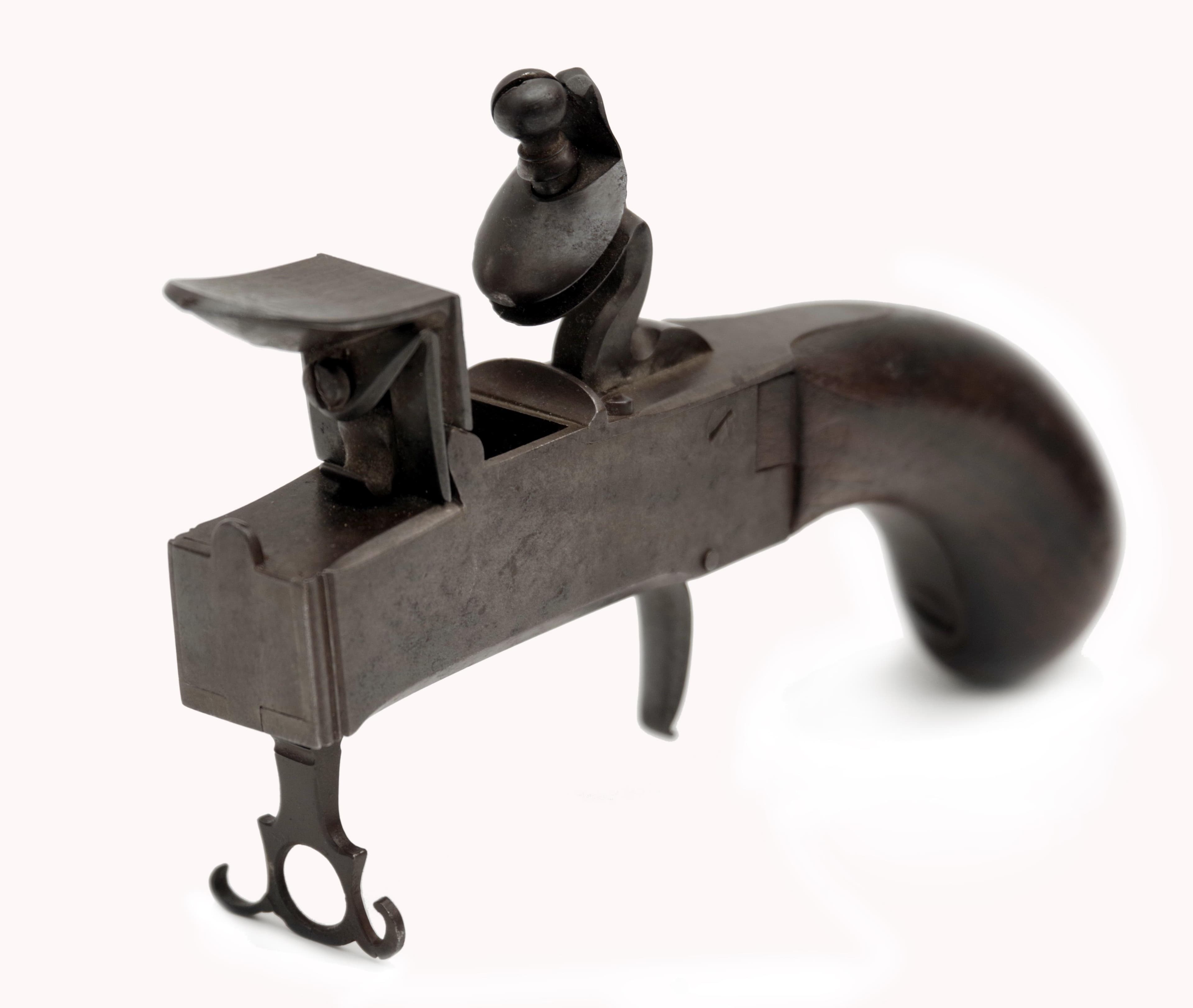 Křesadlový zapalovač — 2