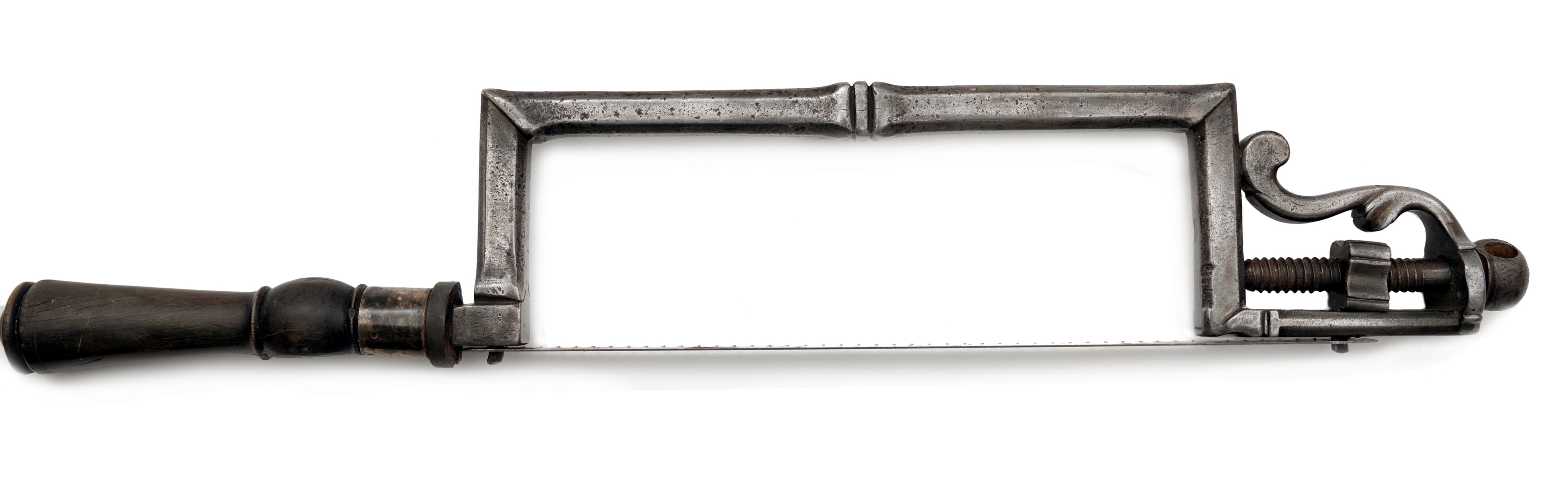 Chirurgická pila — 2
