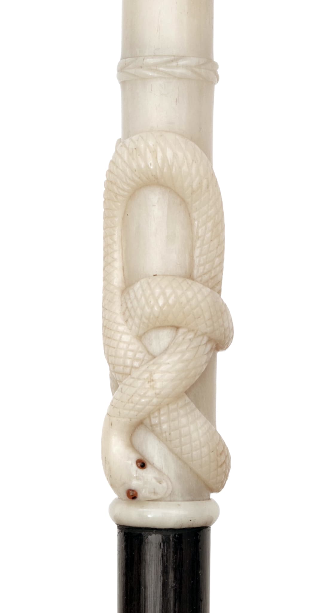 Špacírka s vyřezávanou kostěnou rukojetí — 4