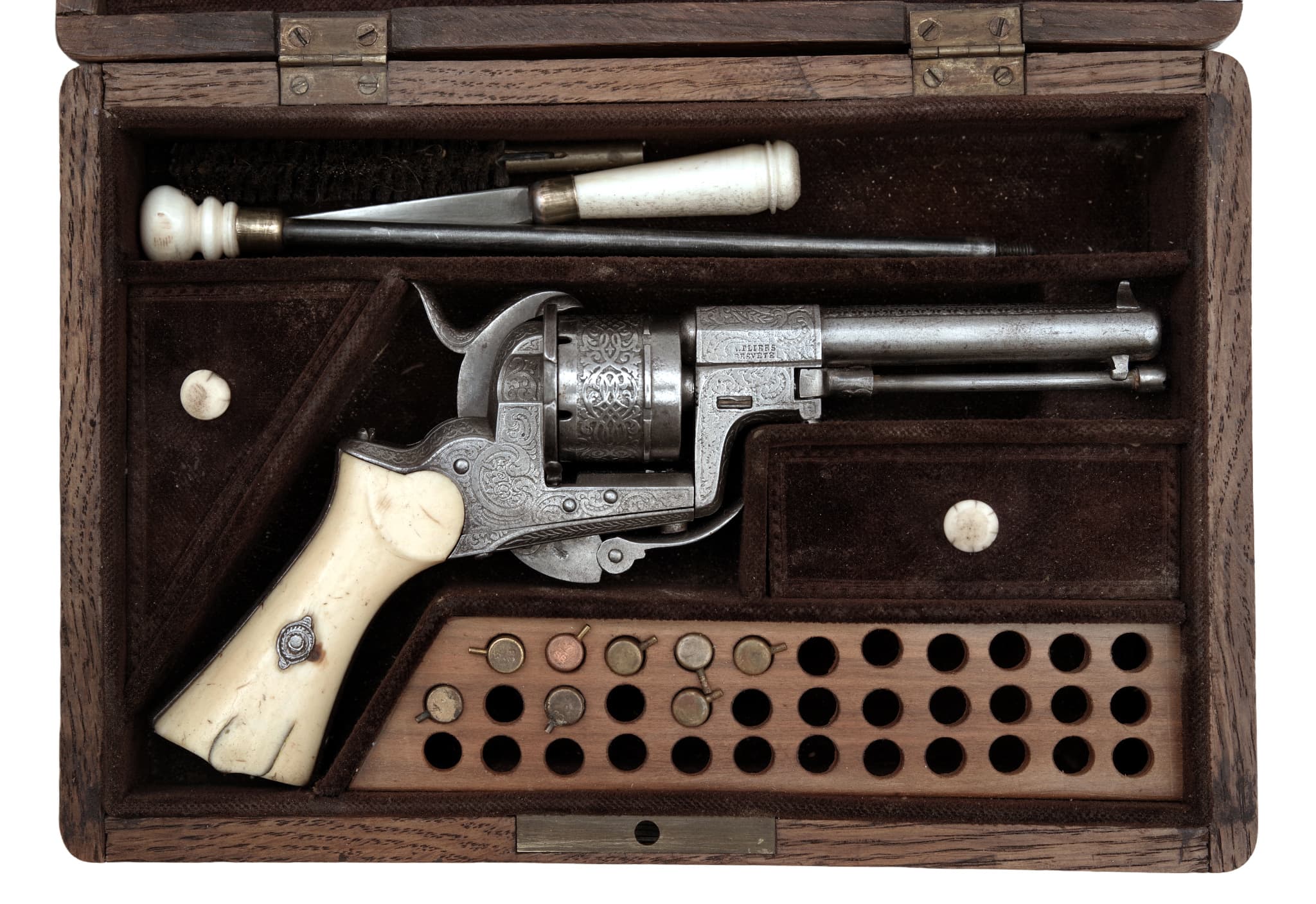 Revolver na kolíčkové náboje, Adrien Pliers