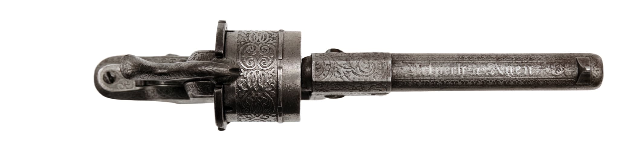 Revolver na kolíčkové náboje, Adrien Pliers — 6